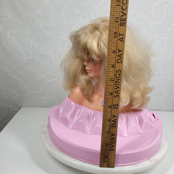 Vtg Barbie Style Me Doll Head Toy 12" Pink Shampoo Bottle Twisting 1983 Mattel - Picture 3 of 16